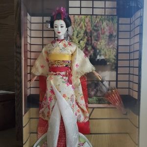 Maiko Barbie Gold Label